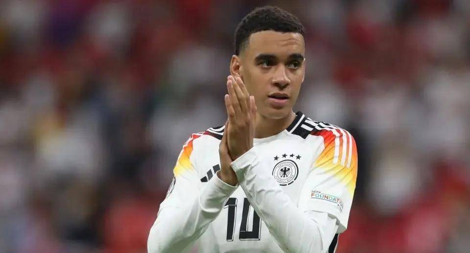 近9次交手7负2平！拜仁该如何赢皇马？3大优势下，这次欧冠不虚